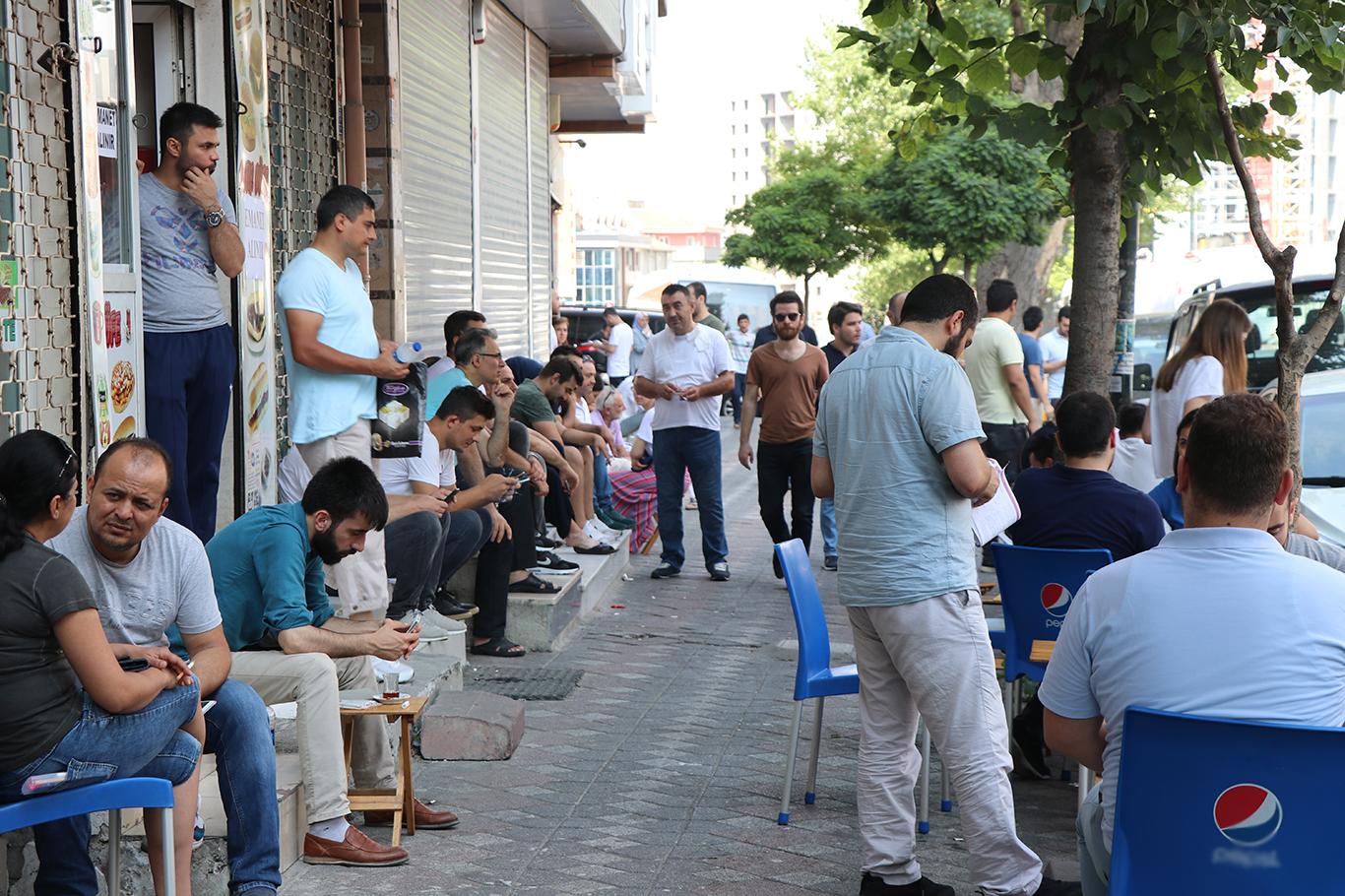 KPSS Eğitim Bilimleri oturumu başladı KPSS Eğitim Bilimleri oturumu başladı